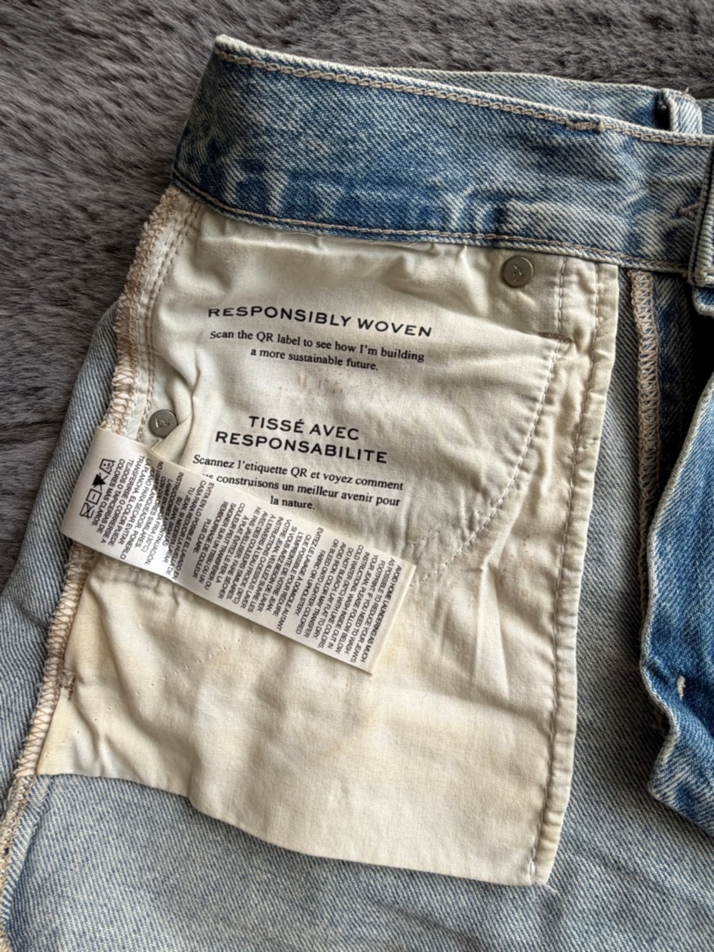 Frame Denim Light Blue High-Rise Jean Shorts - Picture 4 of 5